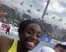  ?? ?? Sorriso Daisy Osakue festeggia il tricolore sul suo profilo Instagram