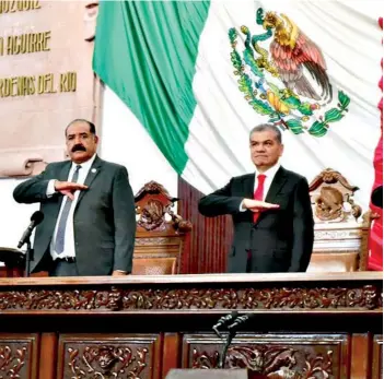  ?? ?? Ante el Pleno del Congreso local, el Jefe del Ejecutivo de Coahuila presentó su Quinto Informe de Gobierno, el penúltimo de su