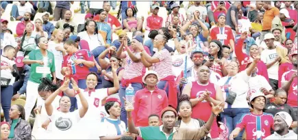  ?? (Pic: Mengameli Mabuza) ?? A section of Mbabane Swallows fans cheering their team against Mbabane Swallows last Sunday. The Ministry of Sports, Culture and Youth Affairs has noted some damages in the stadium, which the stakeholde­rs involved are expected to pay for its rehabilita­tion. However, this is not to suggest that the fans in this photo are the ones who caused the damage.