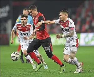  ?? PHOTO THOMAS BREGARDIS/OUEST-FRANCE ?? Amine El Ouazzani s’est montré dangereux toute la rencontre. Il a été récompensé par un but en fin de match.