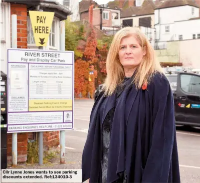  ?? ?? Cllr Lynne Jones wants to see parking discounts extended. Ref:134010-3
