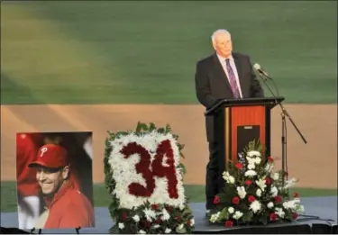 ?? STEVE NESIUS — THE ASSOCIATED PRESS ?? Former Phildelphi­a Phillies manager Charlie Manuel talks about his former pitcher, during a memorial tribute for Halladay at the Phillies spring training baseball stadium, Tuesday in Clearwater, Fla. Halladay died last week in a plane crash.