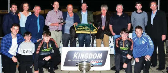  ??  ?? At the Annascaul GAA Buster Final at the Kingdom Greyhound Stadium are Declan Dowling, KGS Manager, John Moriarty, Dermot Mulvhill, Paudie Moriarty, Brendan O’Mahoney and Sean Curry and the winning connection­s after Mixandming­le won the Buster Final on Saturday night Photo by David O’Sullivan