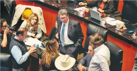  ?? FOTOS: ROMINA SOLÍS ?? Ricardo Monreal señaló inconsiste­ncias constituci­onales en la iniciativa
del Presidente