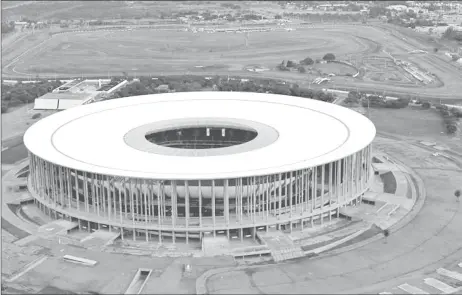  ?? (REUTERS/Ueslei Marcelino/File photo) ?? An aerial view of the Mane Garrincha National Stadium in Brasilia, Brazil, January 20, 2014.