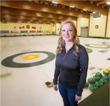  ?? JULIE JOCSAK/POSTMEDIA ?? Defending champion Chelsea Carey, pictured, was in St. Catharines, Ont., in January to do some promotiona­l work in advance of the Scotties Tournament of Hearts. But it is Ontario’s Rachel Homan, ranked No. 2 in the country, who goes into the Canadian...