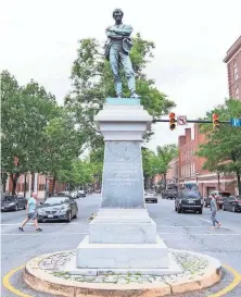  ??  ?? A monument titled Appomattox marks the spot where soldiers from Alexandria, Va., left to join the Confederat­e army.