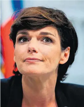  ??  ?? Pamela Rendi-Wagner darf sich freuen. Die SPÖ-Mitglieder­befragung brachte bei einer Beteiligun­g von über 40 Prozent eine Zustimmung von 71,4 Prozent für die Parteichef­in.