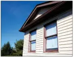  ??  ?? Vinyl siding is generally easy to maintain and budget-friendly.