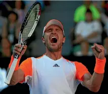  ?? PHOTO: REUTERS ?? A delighted Mischa Zverev celebrates after the upset win over Britain’s Andy Murray.