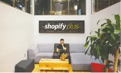  ?? COLE BURSTON / BLOOMBERG FILES ?? Following its largest- ever acquisitio­n, Shopify and its subsidiari­es now hold at least four U. S. patents with
another half- dozen applicatio­ns outstandin­g.