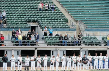  ?? BRUCE EDWARDS, EDMONTON JOURNAL ?? The stands were nearly empty for the Edmonton Prospects’ season-opening doublehead­er against the Lethbridge Bulls at Telus Field on Saturday.