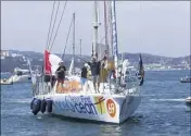  ??  ?? « TechnoFirs­t - FaceOcean », le bateau de l’aventure Vendée Globe, devait rejoindre le carré du port de Toulon.