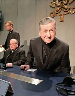  ??  ?? Reto. El arzobispo de Chicago exhortó a buscar la conversión de hombres y mujeres en toda la Iglesia católica.