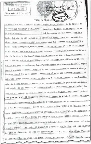  ??  ?? Escritura de Cambios Amambay SRL. Darío Messer aparece como uno de 3 socios.