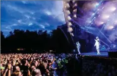  ?? ?? Den danske popgruppe Nik & Jay spillede på Bøgescenen på Smukfest i Skanderbor­g i 2023. Foto: Per Lange
