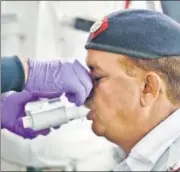  ?? RAJ K RAJ/HT PHOTOS ?? Traffic police personnel undergo a medical checkup at the Traffic Police Headquarte­rs in Todarpur on Monday.