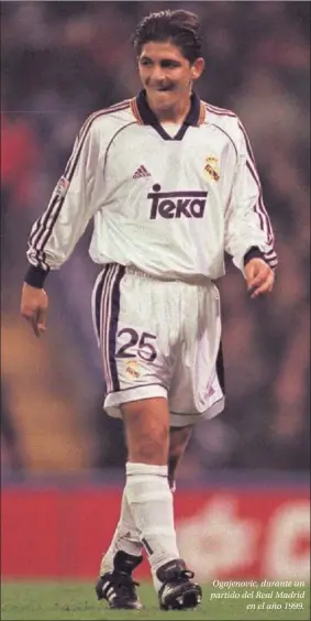  ??  ?? Ognjenovic, durante un partido del Real Madrid en el año 1999.