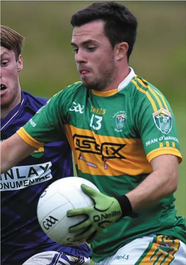  ??  ?? Sean O’Mahony’s Stephen Kilcoyne in Dunleer on Saturday. Picture: Colin Bell/pressphoto­s.ie