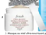  ??  ?? 1. Masque au miel ultra- nourrissan­t pour le visage Crème Ancienne, de Fresh (172 $). 2. Crème Ultra Facial, de Kiehl’s (36 $ les 50 ml). 3. Gel surgras liquide dermatolog­ique, d’Uriage (18 $).