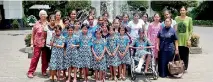  ??  ?? The girls at Mount Lavinia Hotel (above) and (right) enjoying the Air Force museum in Ratmalana