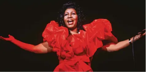  ?? Foto: Gary Gershoff, MediaPunch, Imago ?? In den 60ern und 70ern zur Legende geworden: Am Donnerstag starb Aretha Franklin im Alter von 76 Jahren.