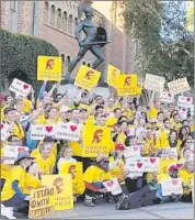  ?? Alejandra Reyes-Velarde Los Angeles Times ?? ABOUT 150 people rallied in support of James Ellis, who is being forced out as dean over the business school’s record on harassment and discrimina­tion.