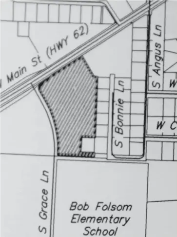  ?? COURTESY PHOTO ?? A Neighborho­od Market will be built on the shaded area north of Bob Folsom Elementary School in Farmington. The new Walmart store will be located at the corner of Main Street and Grace Lane and have more than 32,000 square feet.