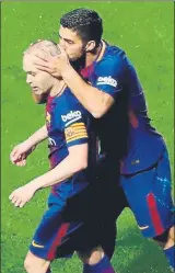  ?? FOTO: EFE ?? Luis Suárez e Iniesta, en la final de Copa