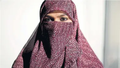  ?? CARLOS OSORIO TORONTO STAR FILE PHOTO ?? Zunera Ishaq of Ontario won her legal case for the right to take the Canadian citizenshi­p oath while wearing her niqab.