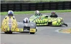  ?? | PHOTO : JEFF / FFCC ?? Au circuit de Nogaro, Laura et Yoann ont fait parlé leur talent de sidecarist­es.