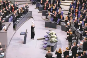  ?? Daniel Angress / New York Times 2016 ?? Ruth Kluger receives a standing ovation while speaking to Parliament on Holocaust Remembranc­e Day in Berlin in 2016. She was held in Nazi camps.