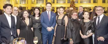  ??  ?? Paul Syjuco, Ivarluski Aseron, Candy Dizon, Jill de Villa, Masahisa Oba, Calzado-Wintle, Susan Joven, Roselen Ocampo and Mariano Garchitore­na
Iza