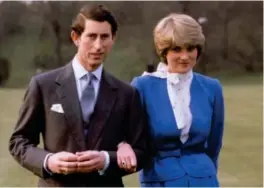  ?? AP/NTB ?? Buckingham Palace kunngjorde forlovelse­n mellom prinsen av Wales og lady Diana Spencer på denne dag i 1981.