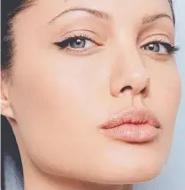  ??  ?? Angelina Jolie’s deeply set eyes are a make-up marvel