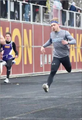  ?? COURTESY MIDVIEW ATHLETICS ?? Midview junior Ben Gendics runs at the Avon Lake Invitation­al on April 1.