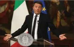  ?? CHRIS RATCLIFFE, BLOOMBERG ?? Matteo Renzi, Italy’s prime minister, speaks at a news conference following the constituti­onal reform referendum results in Rome on Monday.