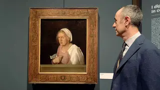  ??  ?? Alle Gallerie «La Vecchia» di Giorgione si trova alle Gallerie dell’Accademia di Venezia L’opera sta per volare Oltreocean­o