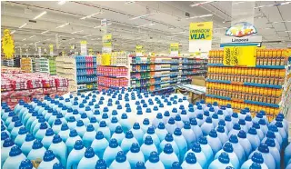  ?? DIVULGAçãO ?? Além de produtos de limpeza, a rede de Supermerca­dos Guanabara fará ofertas relâmpago