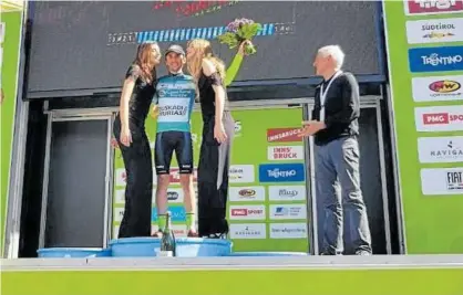  ?? Foto: Euskadi Murias ?? Óscar Rodríguez, con el maillot verde de ganador de la Montaña.