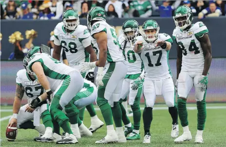  ?? KEVIN KING ?? The Saskatchew­an Roughrider­s are counting on quarterbac­k Zach Collaros to guide their offence down the stretch.