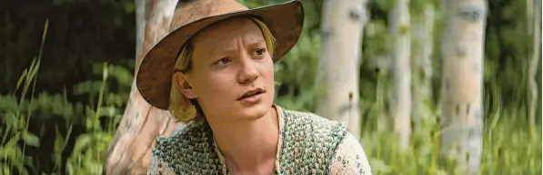  ?? Foto: Strophic Production­s Limited ?? Jung, blond, hübsch, aber verdammt durchsetzu­ngsstark: Mia Wasikowska als Penelope in der Wildwest Persiflage „Damsel“.