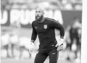  ?? DAVID ZALUBOWSKI/ASSOCIATED PRESS ?? Goalkeeper Tim Howard is among 6 additions to the U.S. team for the knockout phase of the CONCACAF Gold Cup.