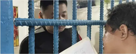  ?? Cebu City. ROMEO D. MARANTAL ?? A Korean national is detained at the Mabolo Police Station after he was accused of rape by a 21-year-old woman in Barangay Kasambagan,