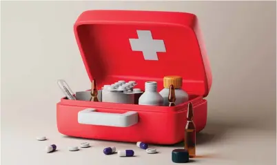  ?? © ISTOCK/CITY PRESSE ?? Pensez à emporter une petite trousse à pharmacie avec certains remèdes essentiels lors de vos entraîneme­nts sportifs.