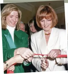  ?? ?? A cut above: Nicky and the Duchess of York opening his Mayfair salon in 1991