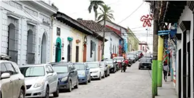  ?? ?? PAVIMENTO. Se intervendr­án las calles del centro histórico con concreto estampado.