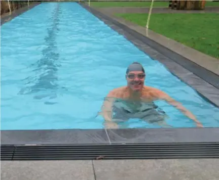  ?? FOTO JAA ?? Dave Witteboon in zijn eigen 25 meter lange trainingsb­ad.