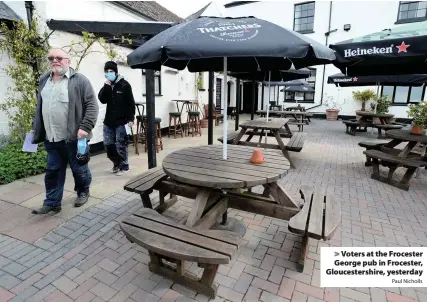  ?? Paul Nicholls ?? Voters at the Frocester George pub in Frocester, Gloucester­shire, yesterday