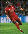  ?? Fotos: afp ?? Schräge Nummer: Liverpools Torschütze Sadio Mané.